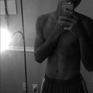 Meet your Posher, Marc